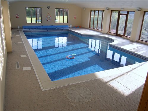 Pet friendly holiday cottages best sale with indoor swimming pool